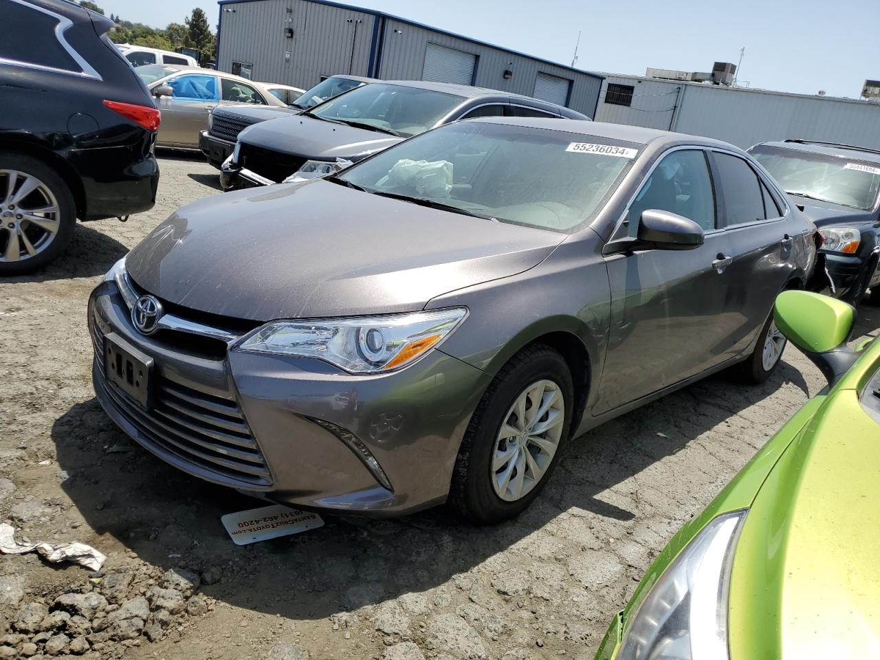 TOYOTA CAMRY LE 2017