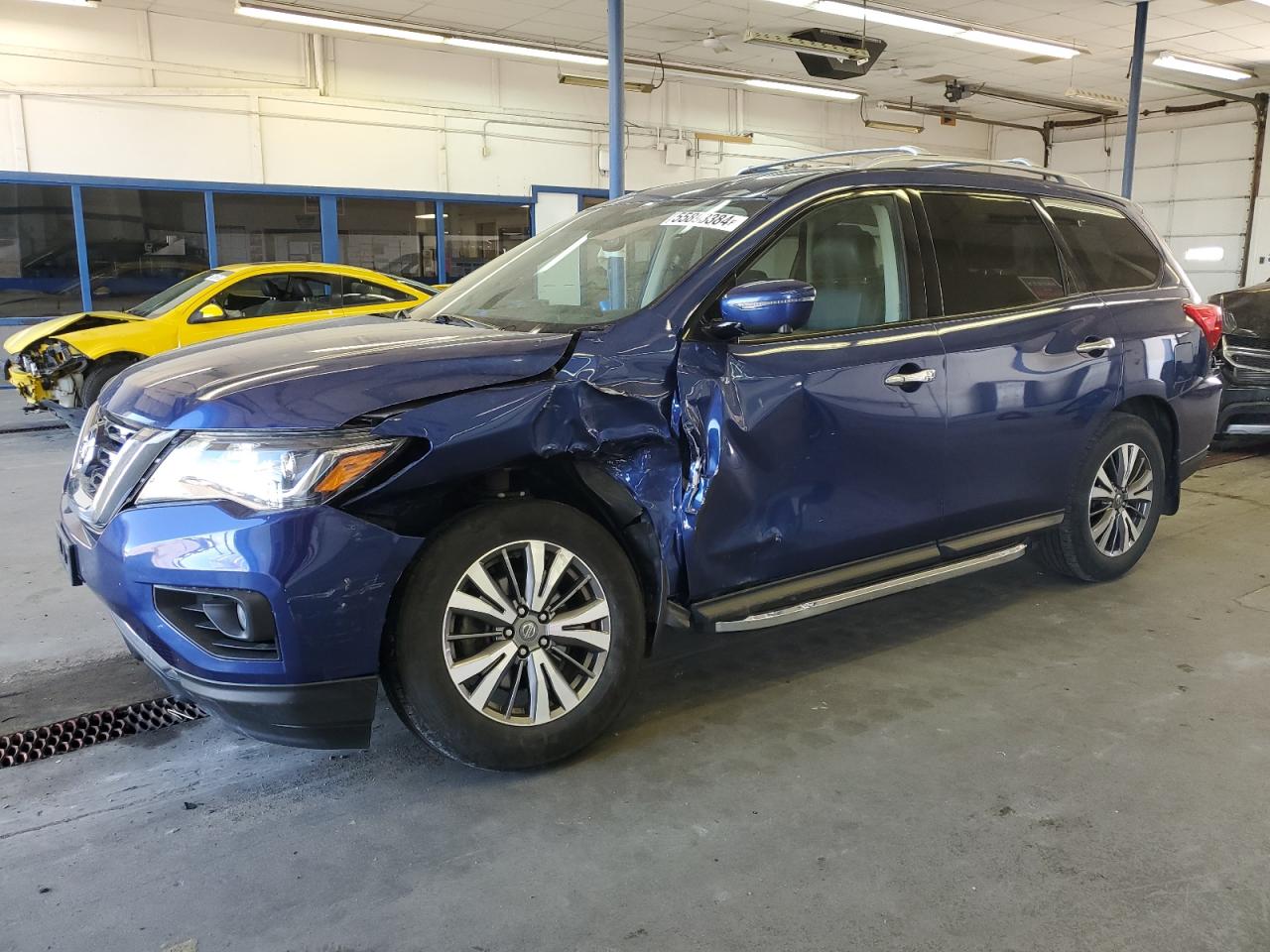 NISSAN PATHFINDER 2019