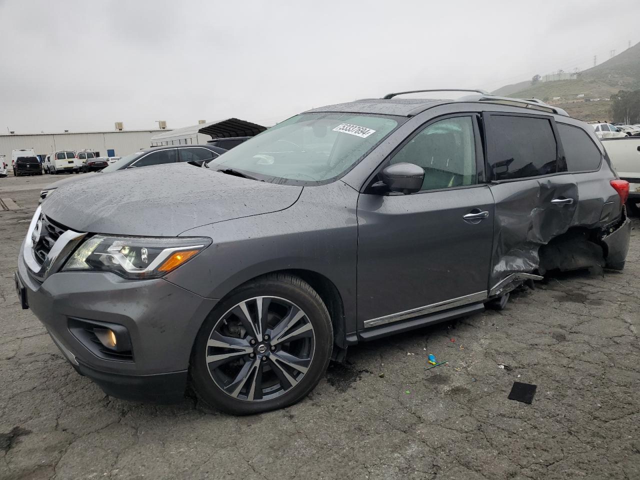 NISSAN PATHFINDER 2018