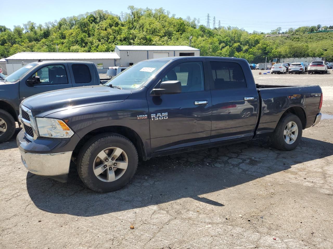 RAM 1500 SLT 2017