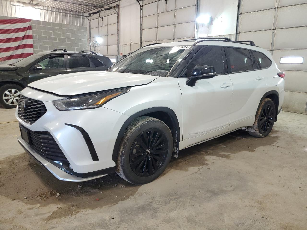 TOYOTA HIGHLANDER 2023