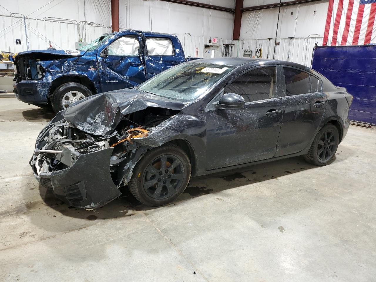 MAZDA 3 2010
