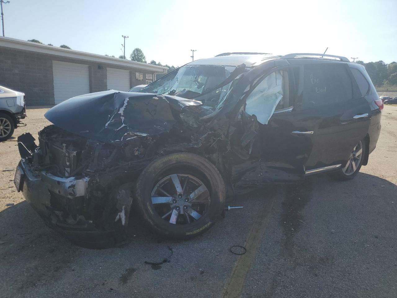 NISSAN PATHFINDER 2014