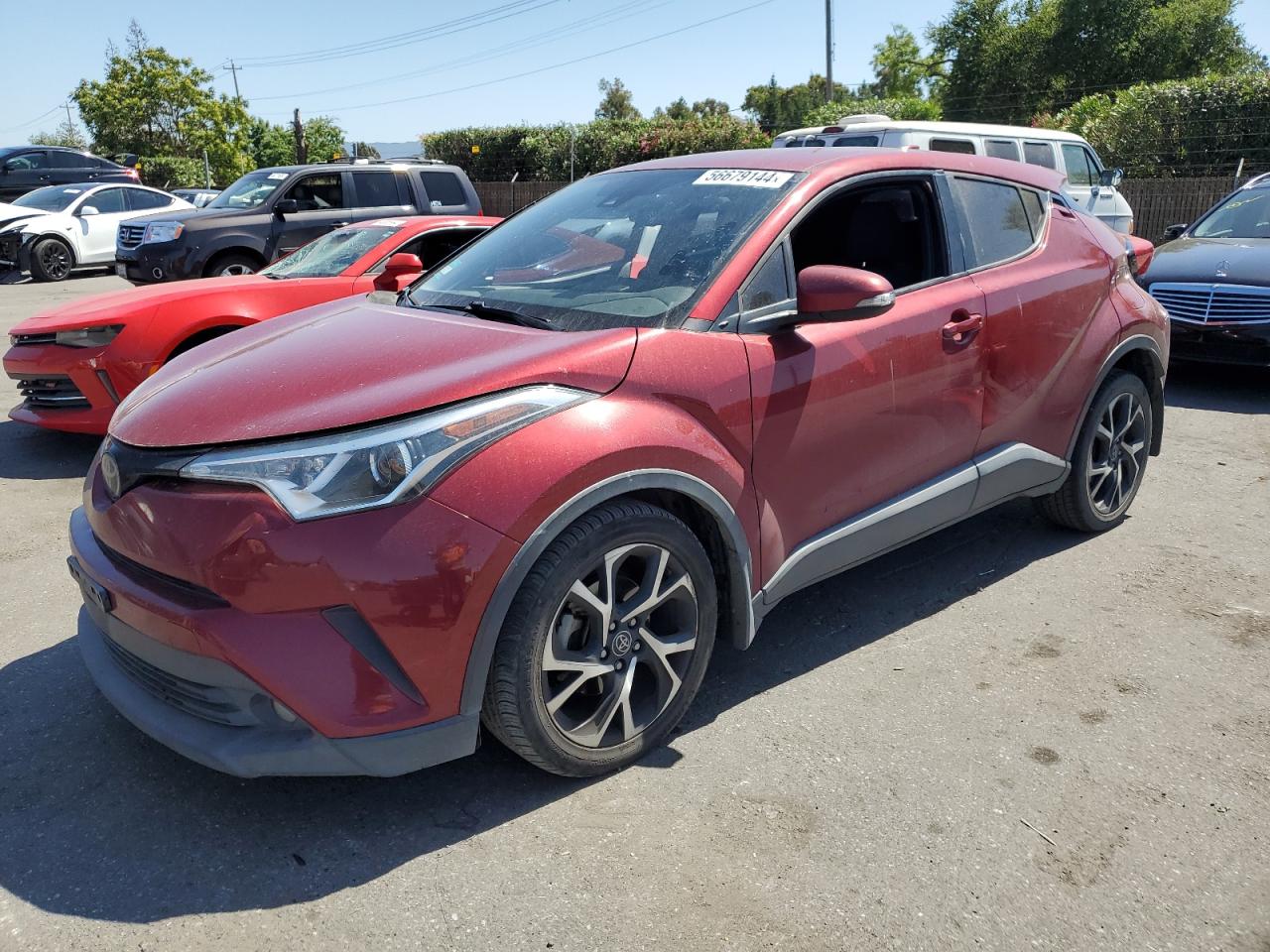TOYOTA C-HR XLE 2018