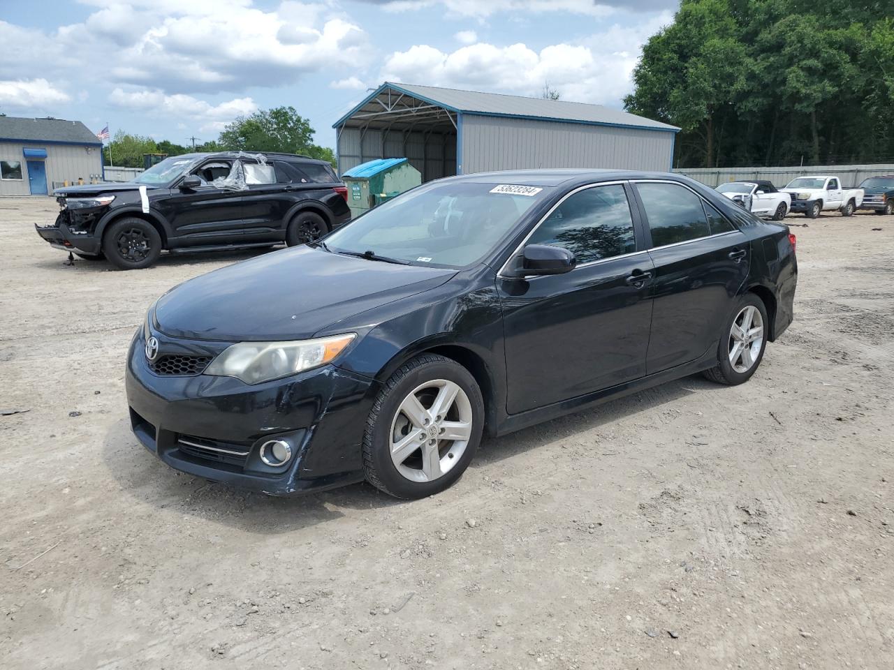 TOYOTA CAMRY 2012