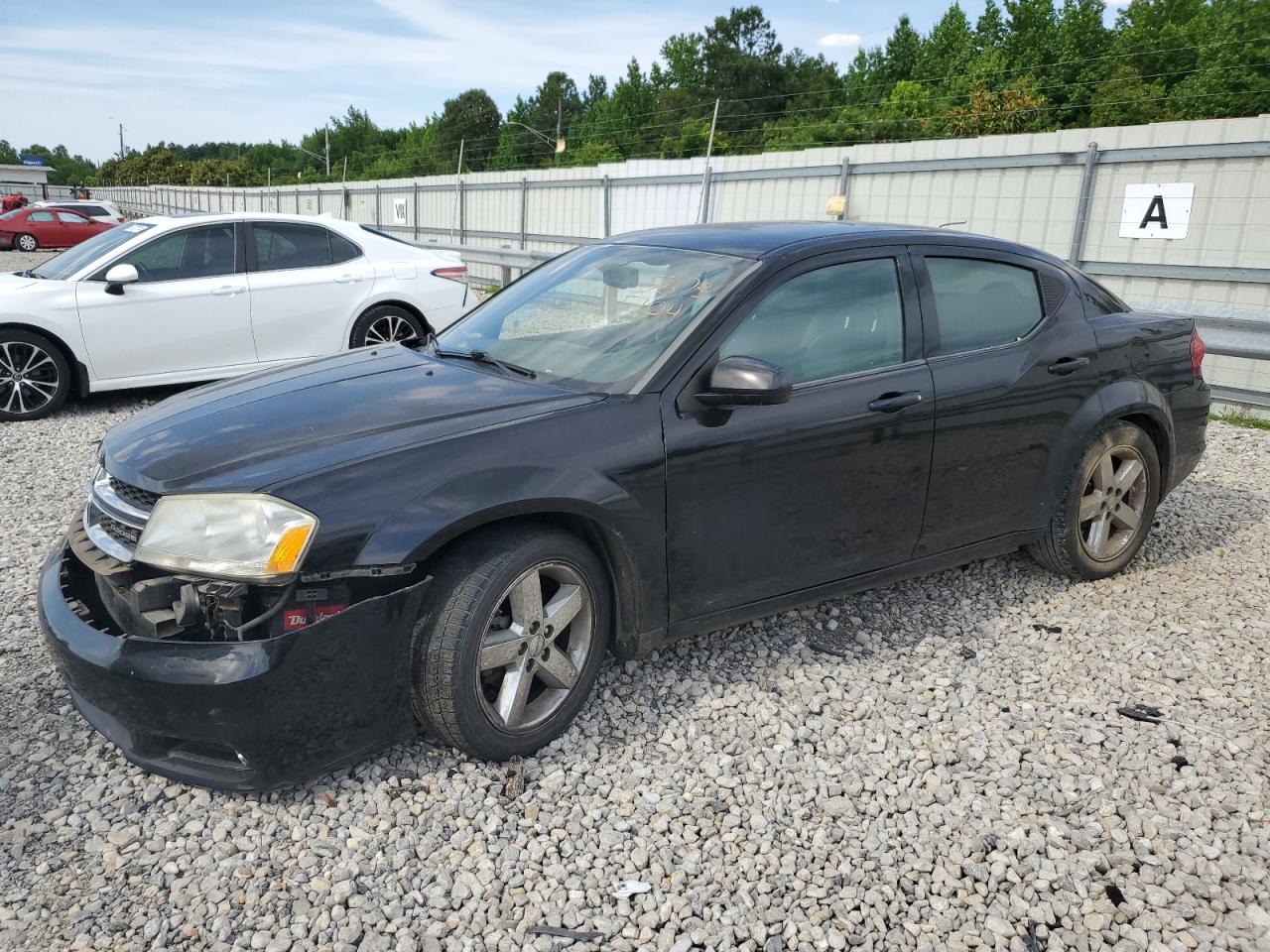 DODGE AVENGER LU 2011
