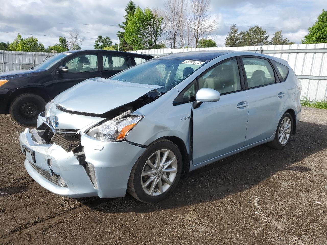 TOYOTA PRIUS V 2012