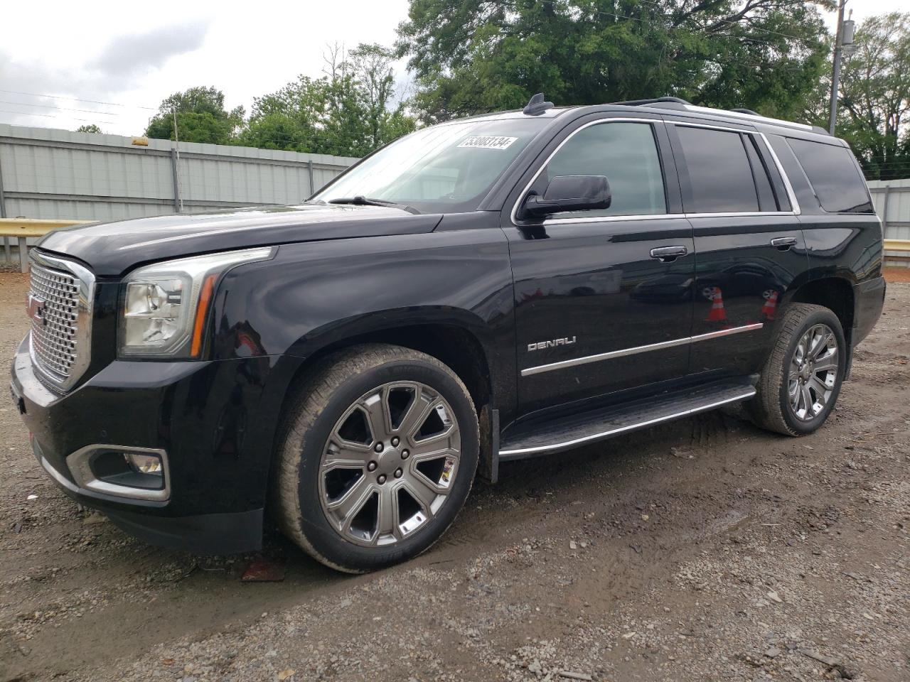 GMC YUKON DENA 2015