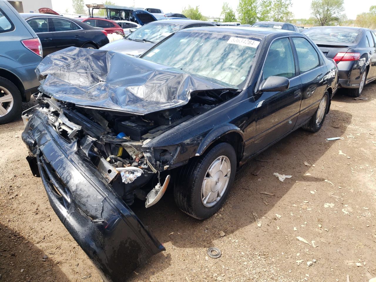 TOYOTA CAMRY LE 2000