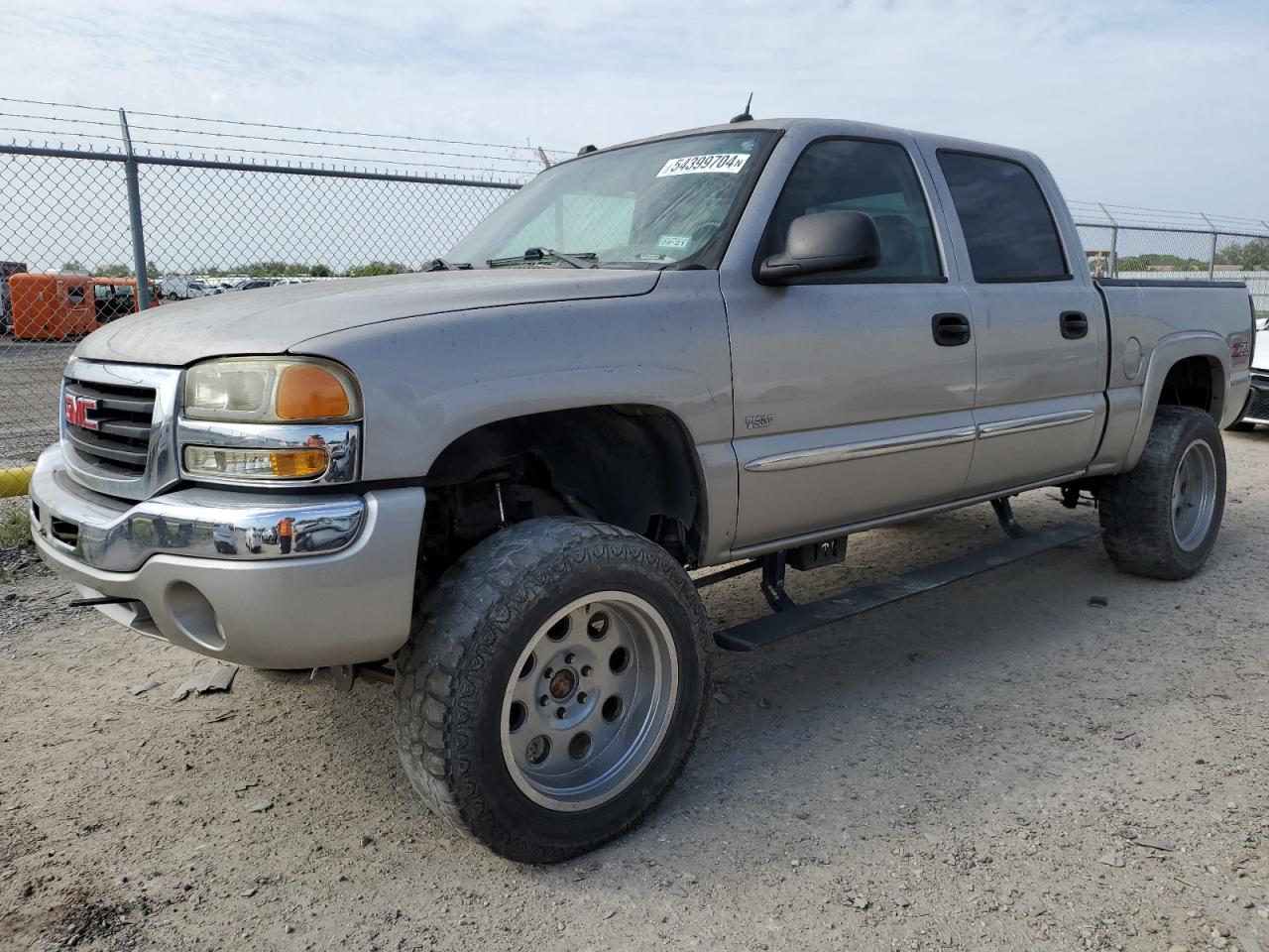 GMC NEW SIERRA 2004
