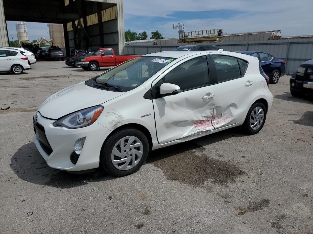 TOYOTA PRIUS C 2015