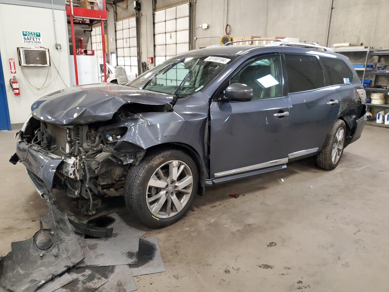 NISSAN PATHFINDER 2013