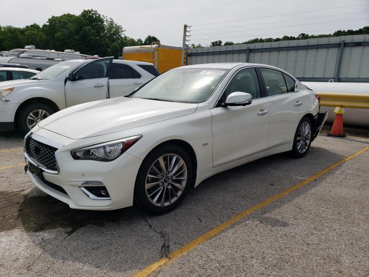 INFINITI Q50 LUXE 2018