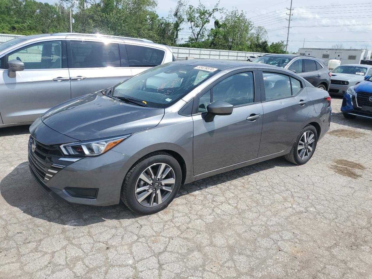 NISSAN VERSA SV 2023