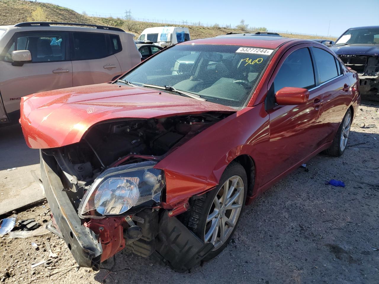 MITSUBISHI GALANT ES 2012