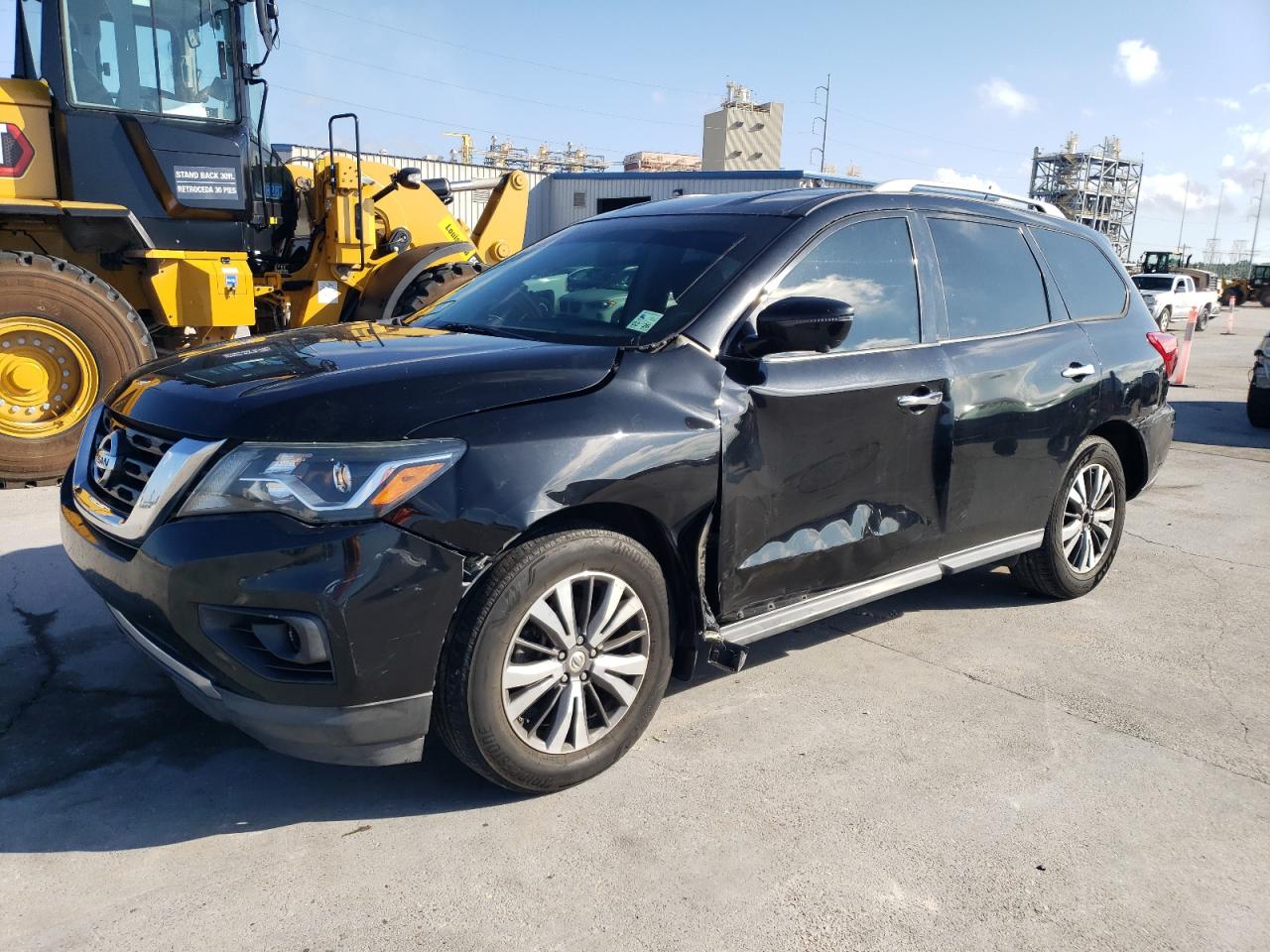 NISSAN PATHFINDER 2018