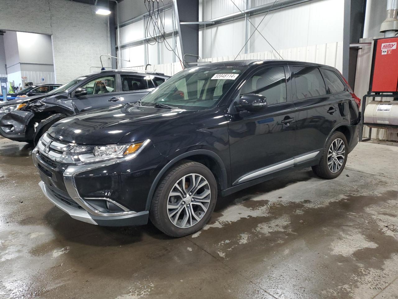 MITSUBISHI OUTLANDER 2018