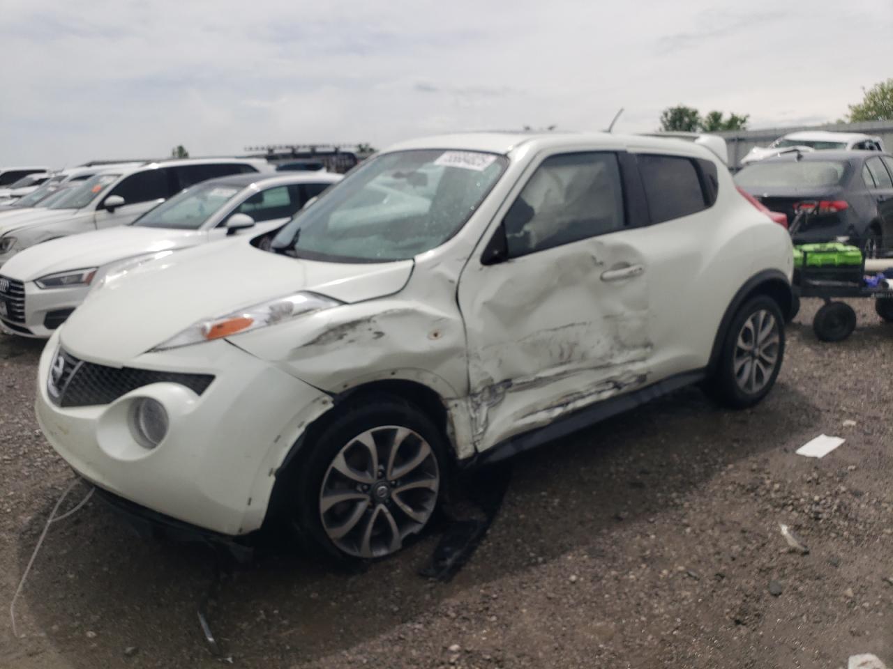 NISSAN JUKE S 2011
