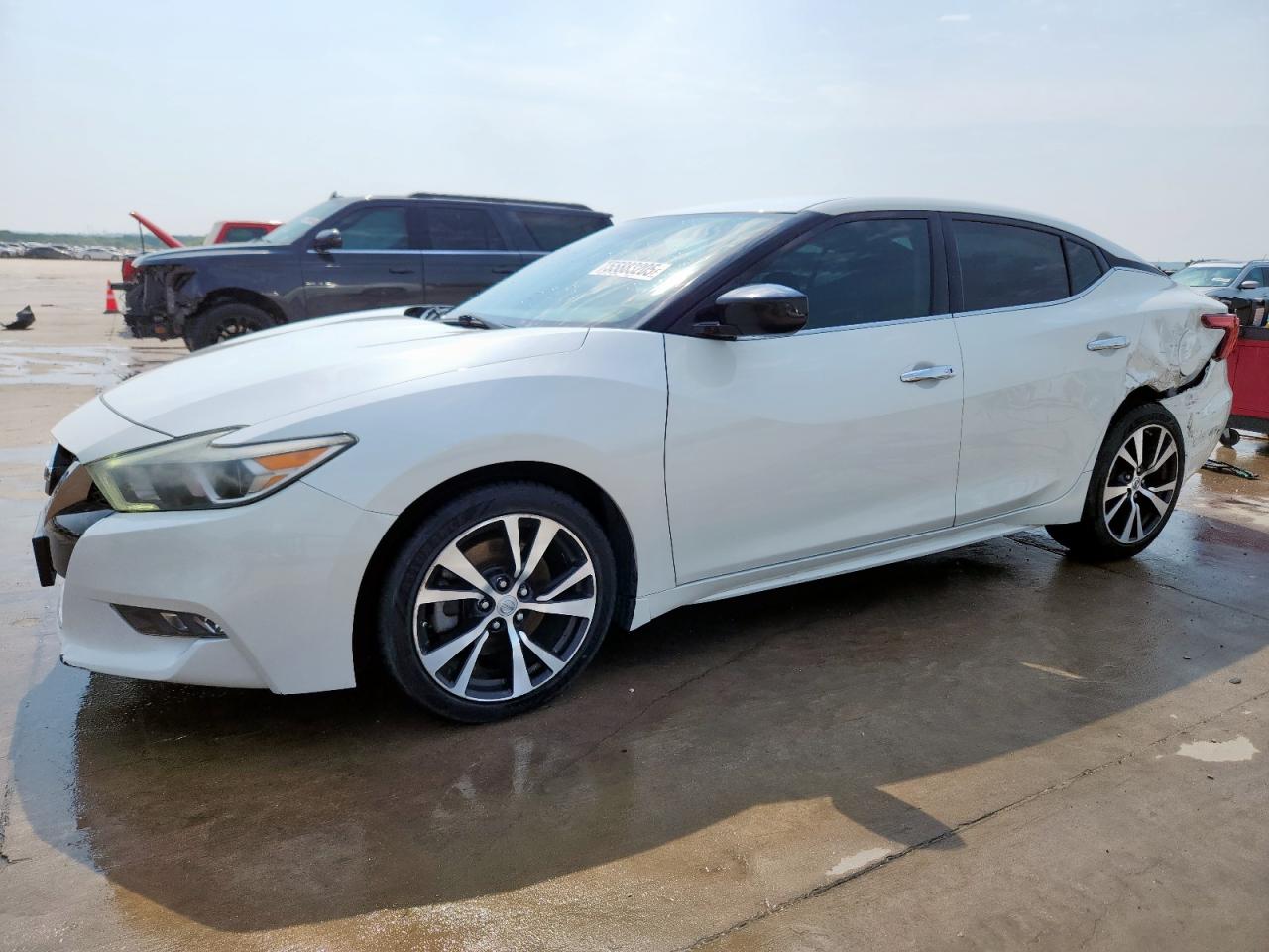 NISSAN MAXIMA 2016