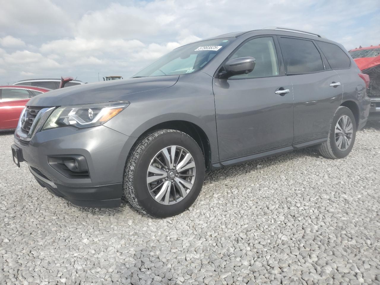NISSAN PATHFINDER 2019