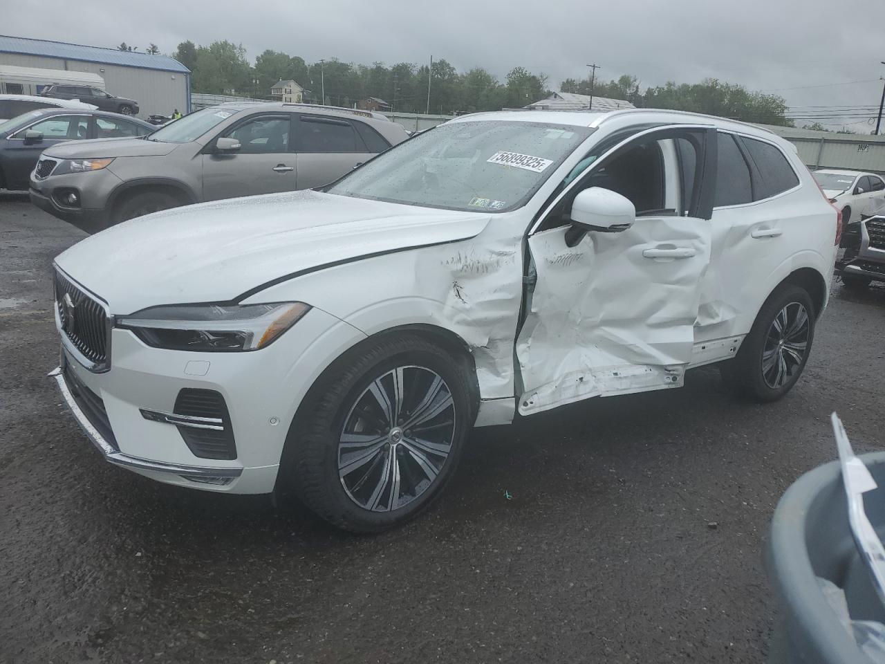 VOLVO XC60 B5 IN 2022