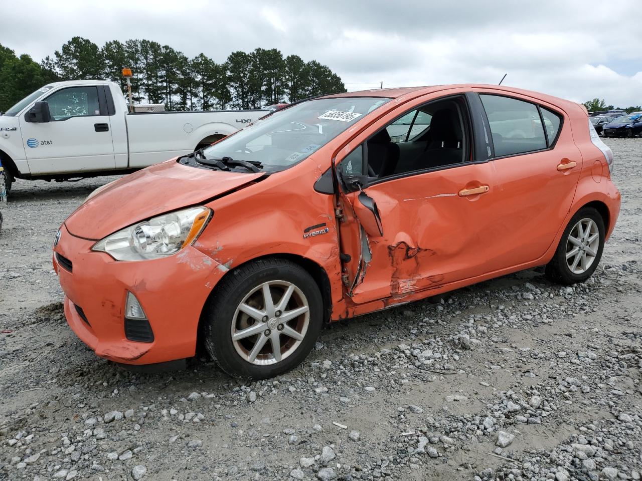 TOYOTA PRIUS C 2012