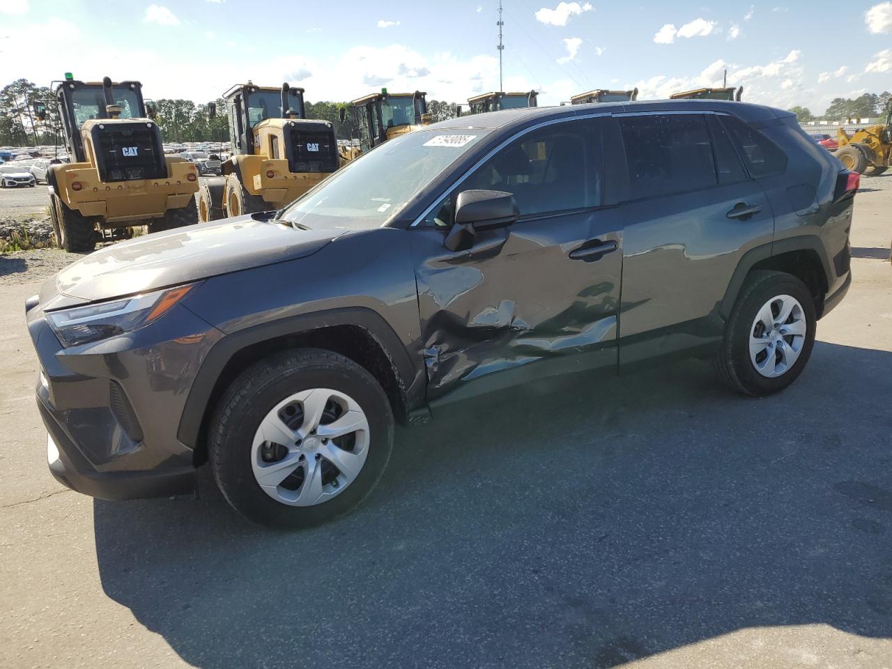 TOYOTA RAV4 LE 2024