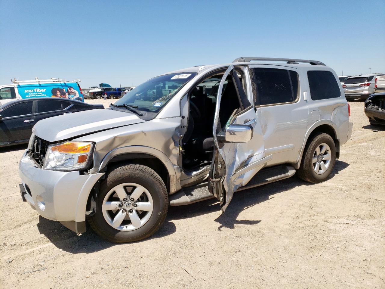 NISSAN ARMADA SE 2010