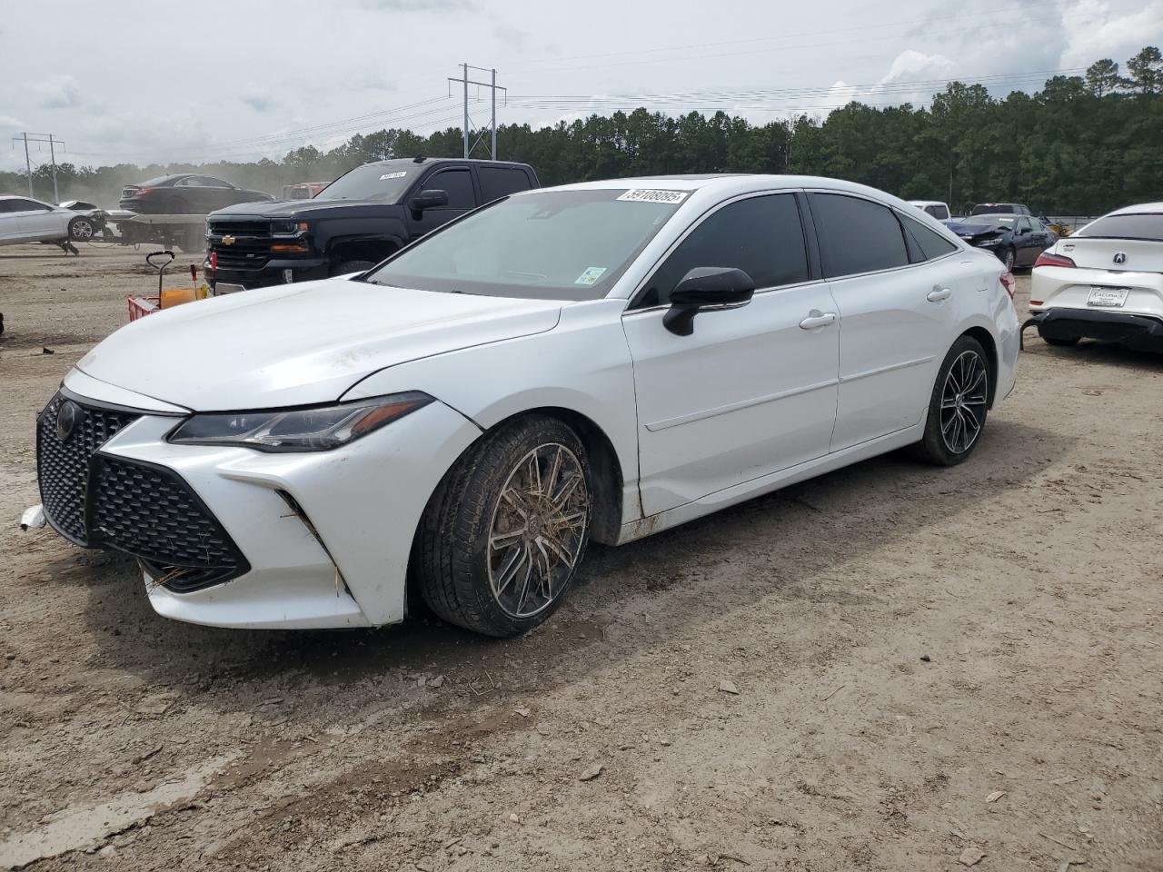 TOYOTA AVALON XLE 2019