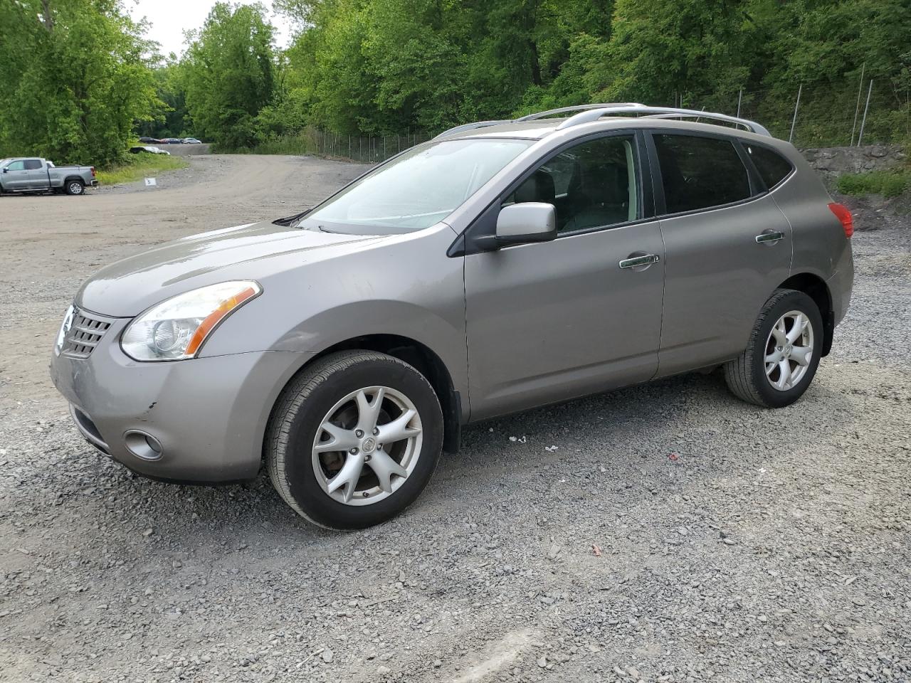 NISSAN ROGUE 2010