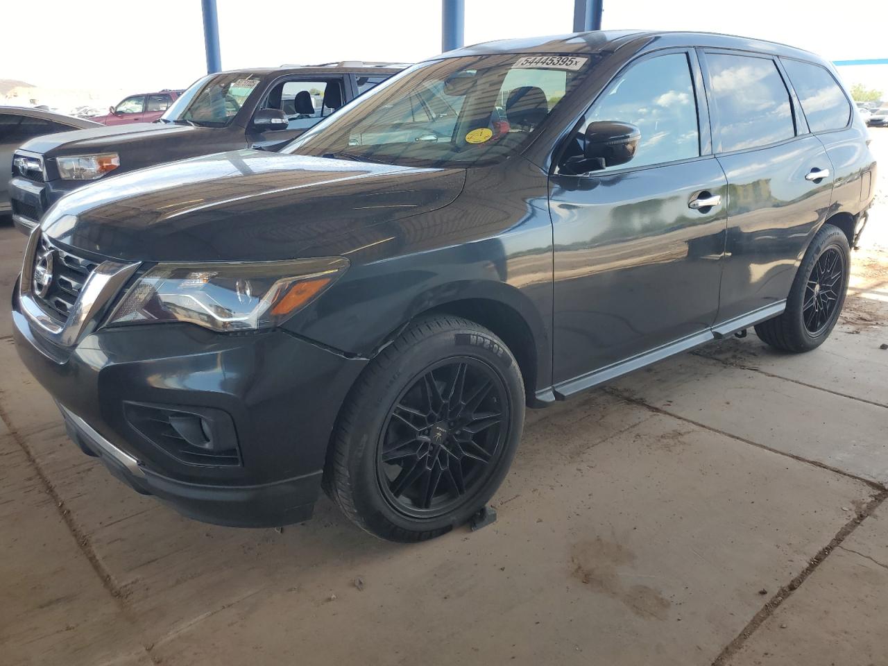 NISSAN PATHFINDER 2017
