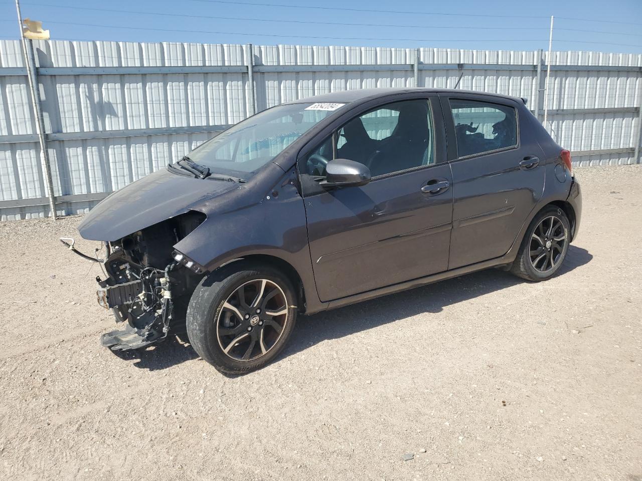 TOYOTA YARIS 2015