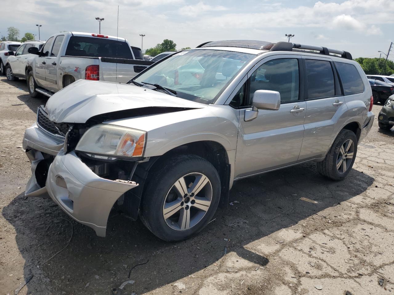 MITSUBISHI ENDEAVOR S 2011
