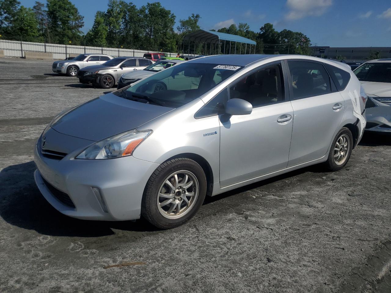 TOYOTA PRIUS V 2012