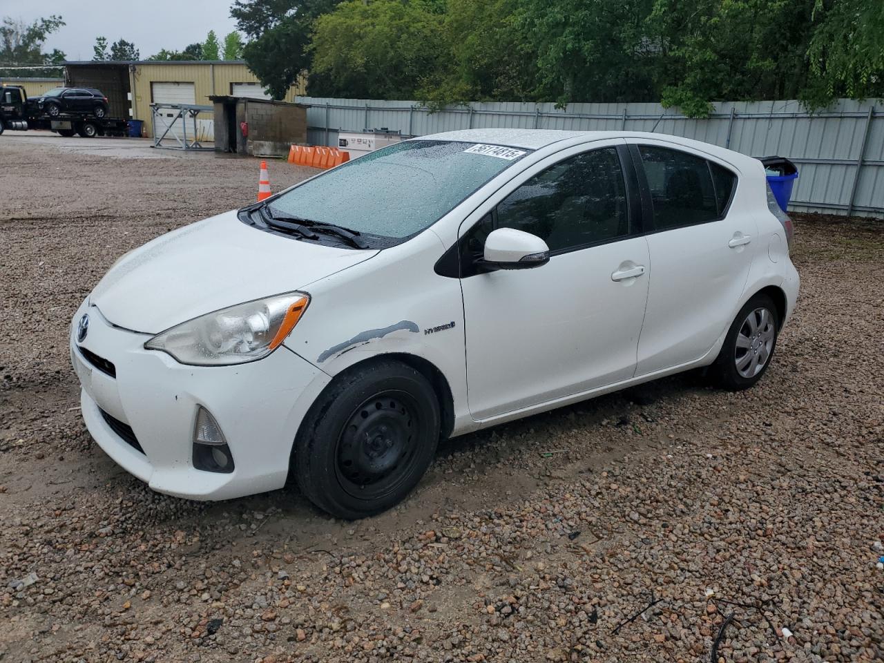 TOYOTA PRIUS C 2012
