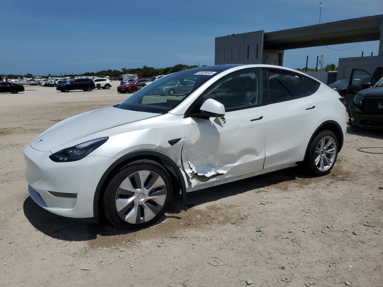 TESLA MODEL Y 2023
