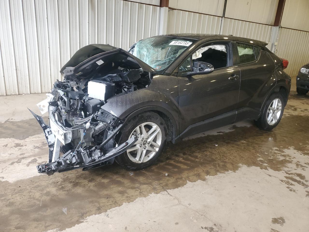 TOYOTA C-HR XLE 2021