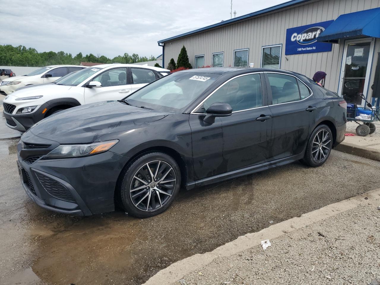 TOYOTA CAMRY SE 2021