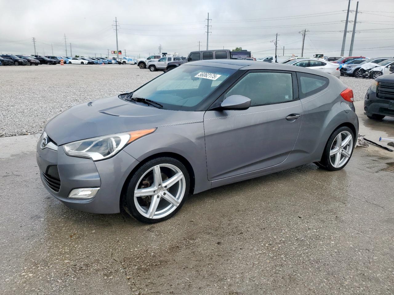 HYUNDAI VELOSTER 2013