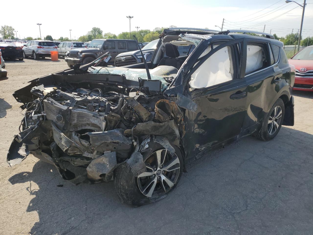 TOYOTA RAV4 XLE 2017