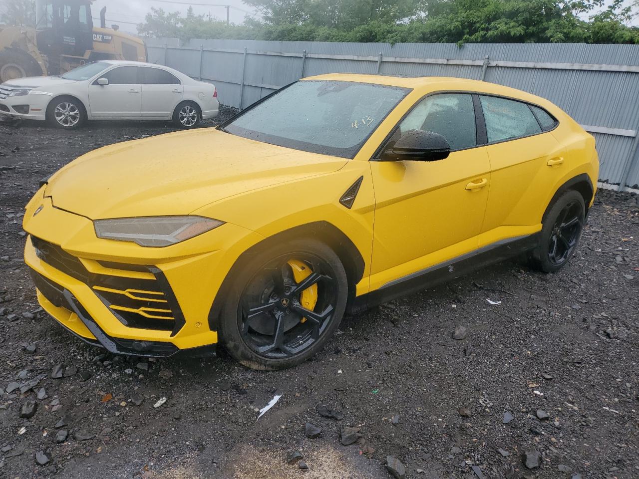 LAMBORGHINI URUS 2019