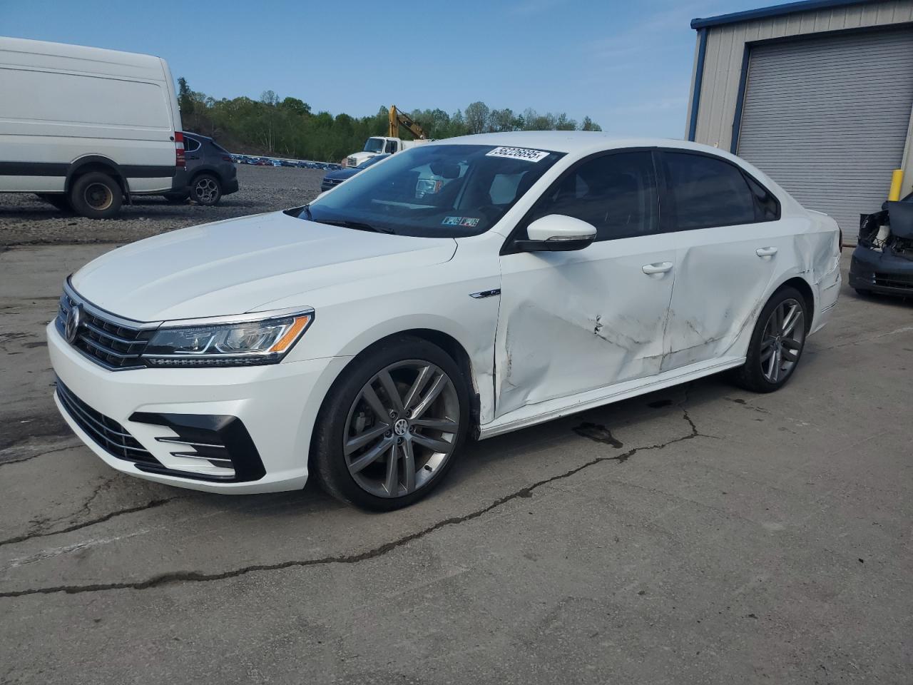 VOLKSWAGEN PASSAT S 2018