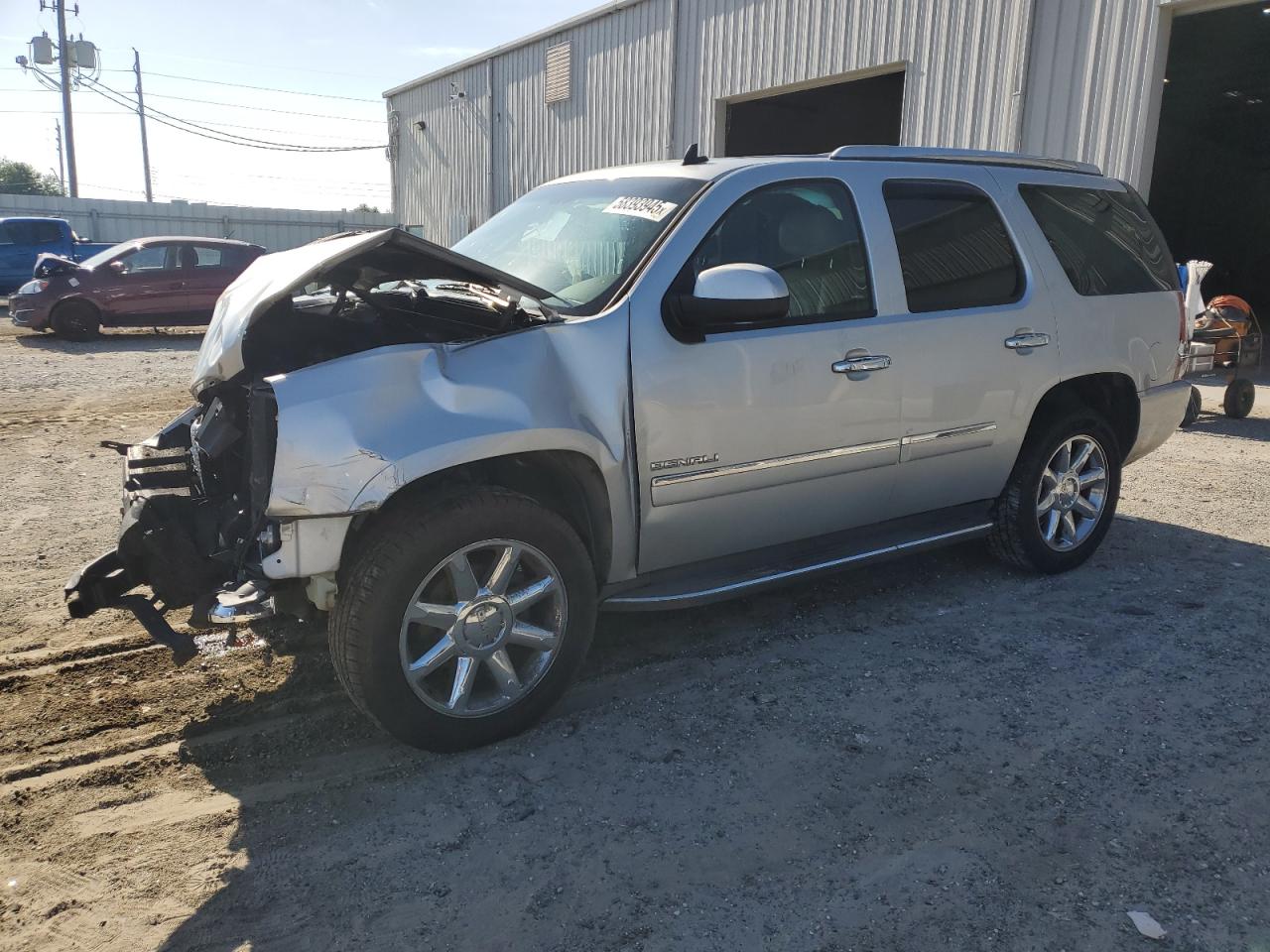 GMC YUKON DENA 2013