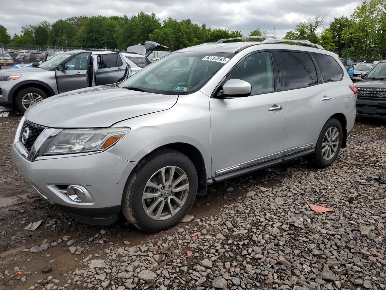 NISSAN PATHFINDER 2015