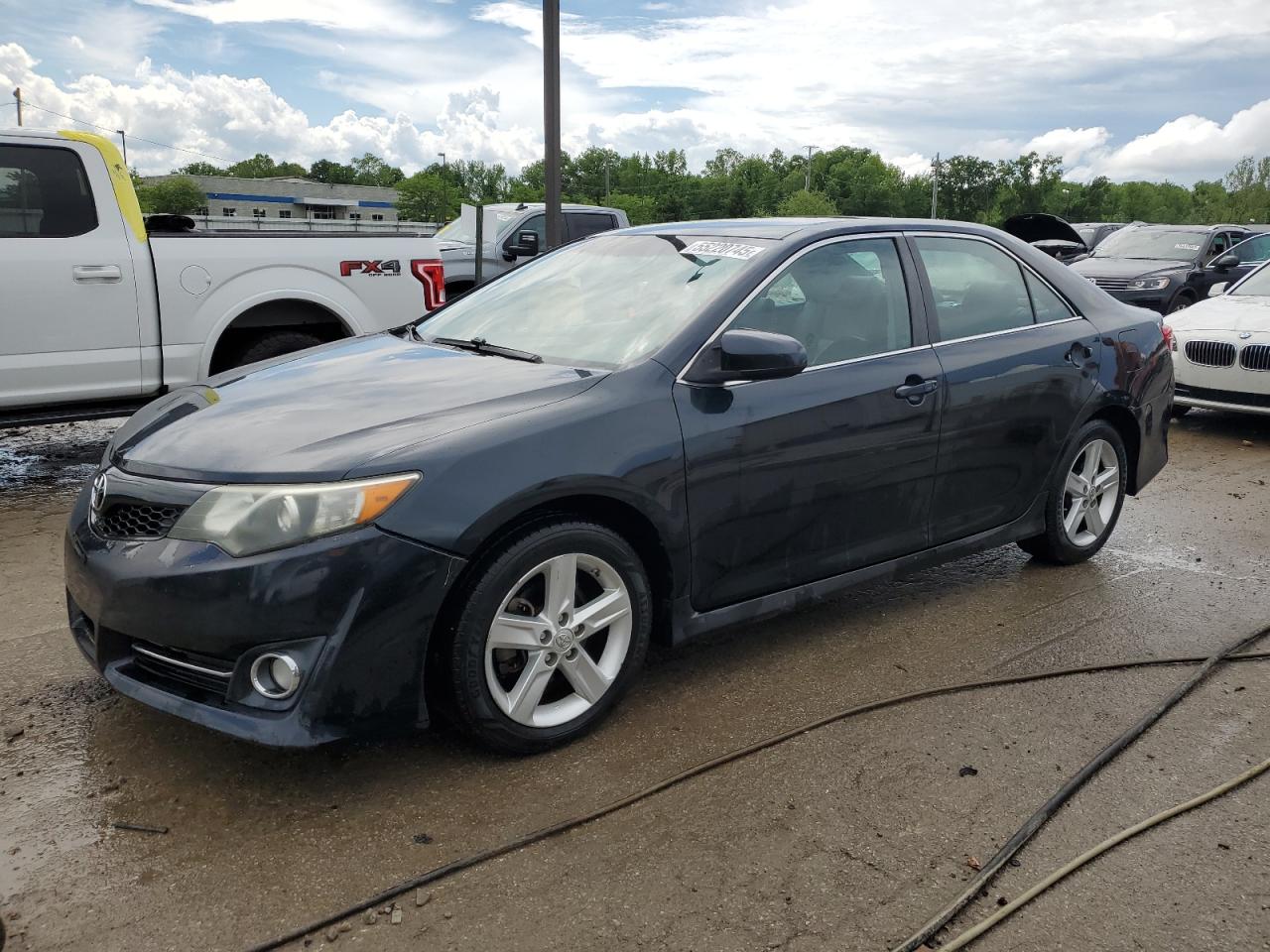 TOYOTA CAMRY BASE 2012