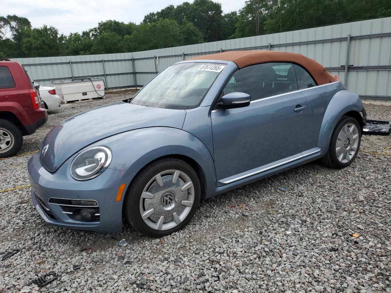 VOLKSWAGEN BEETLE S 2019
