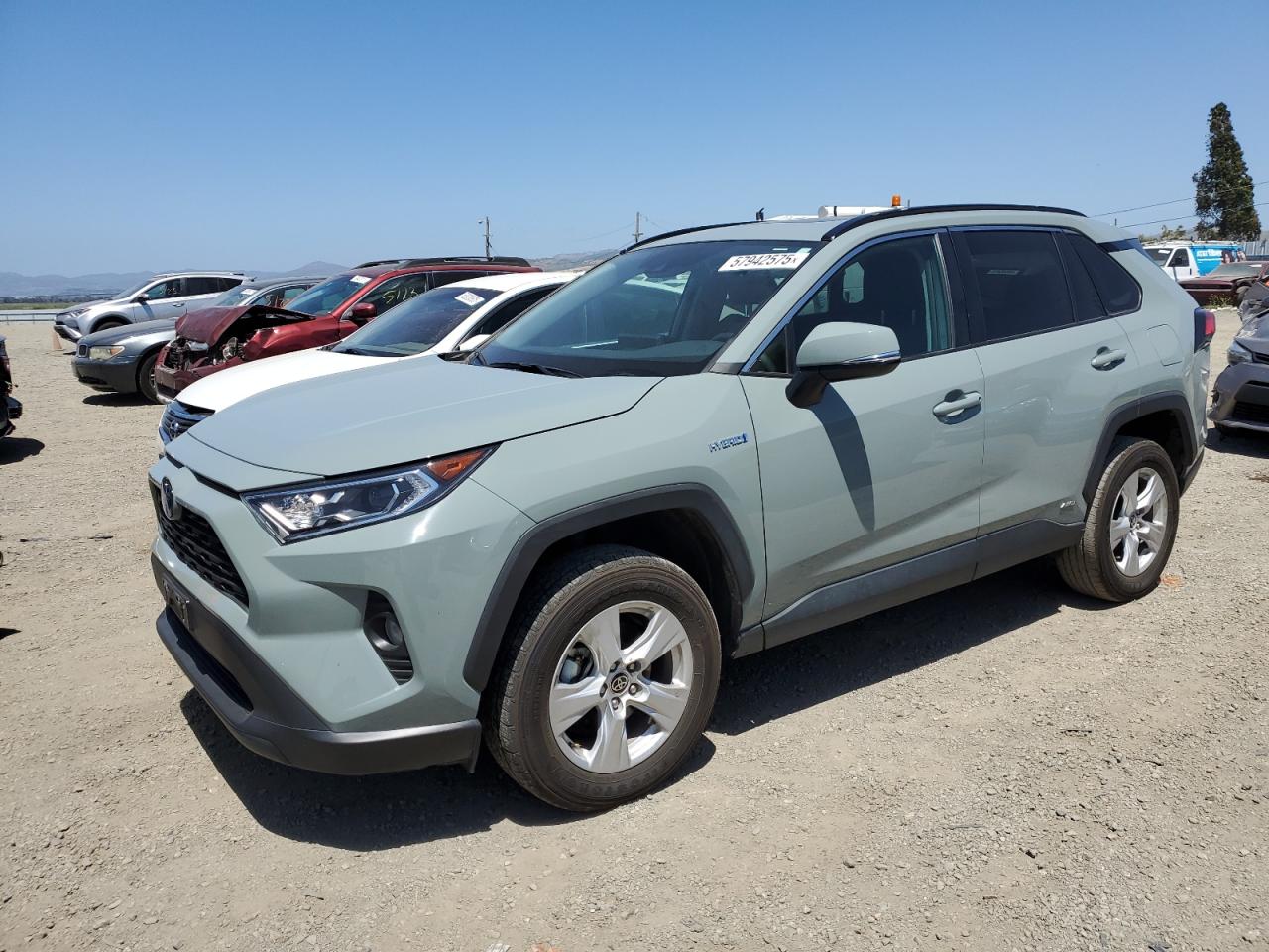 TOYOTA RAV4 XLE 2021