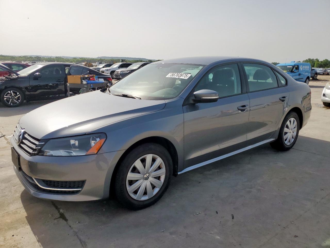 VOLKSWAGEN PASSAT S 2013
