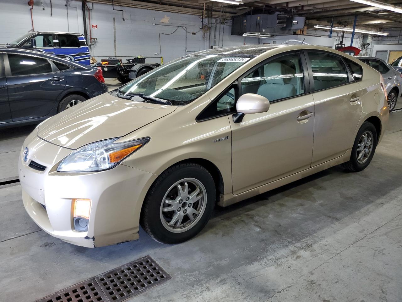 TOYOTA PRIUS 2010