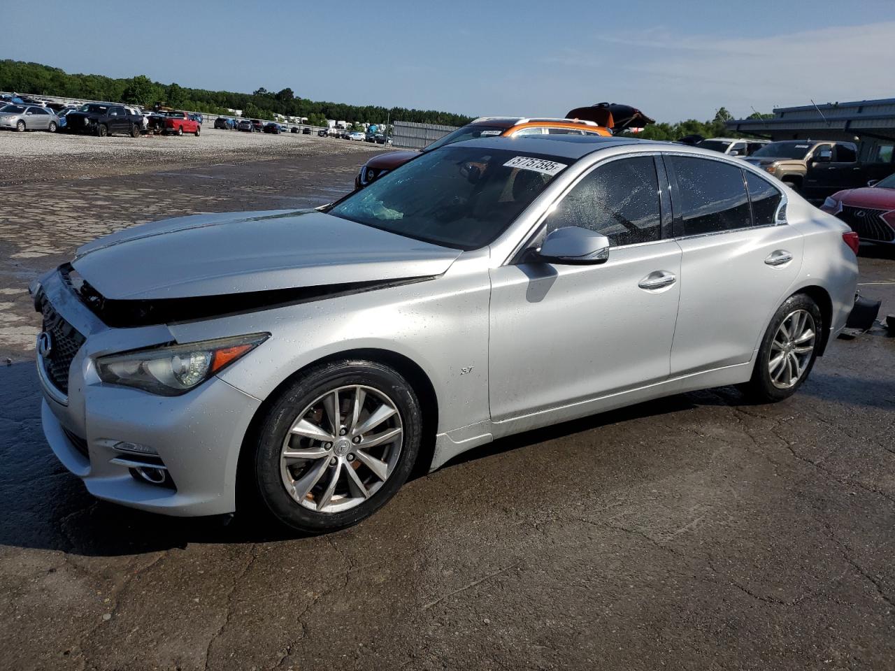 INFINITI Q50 2015